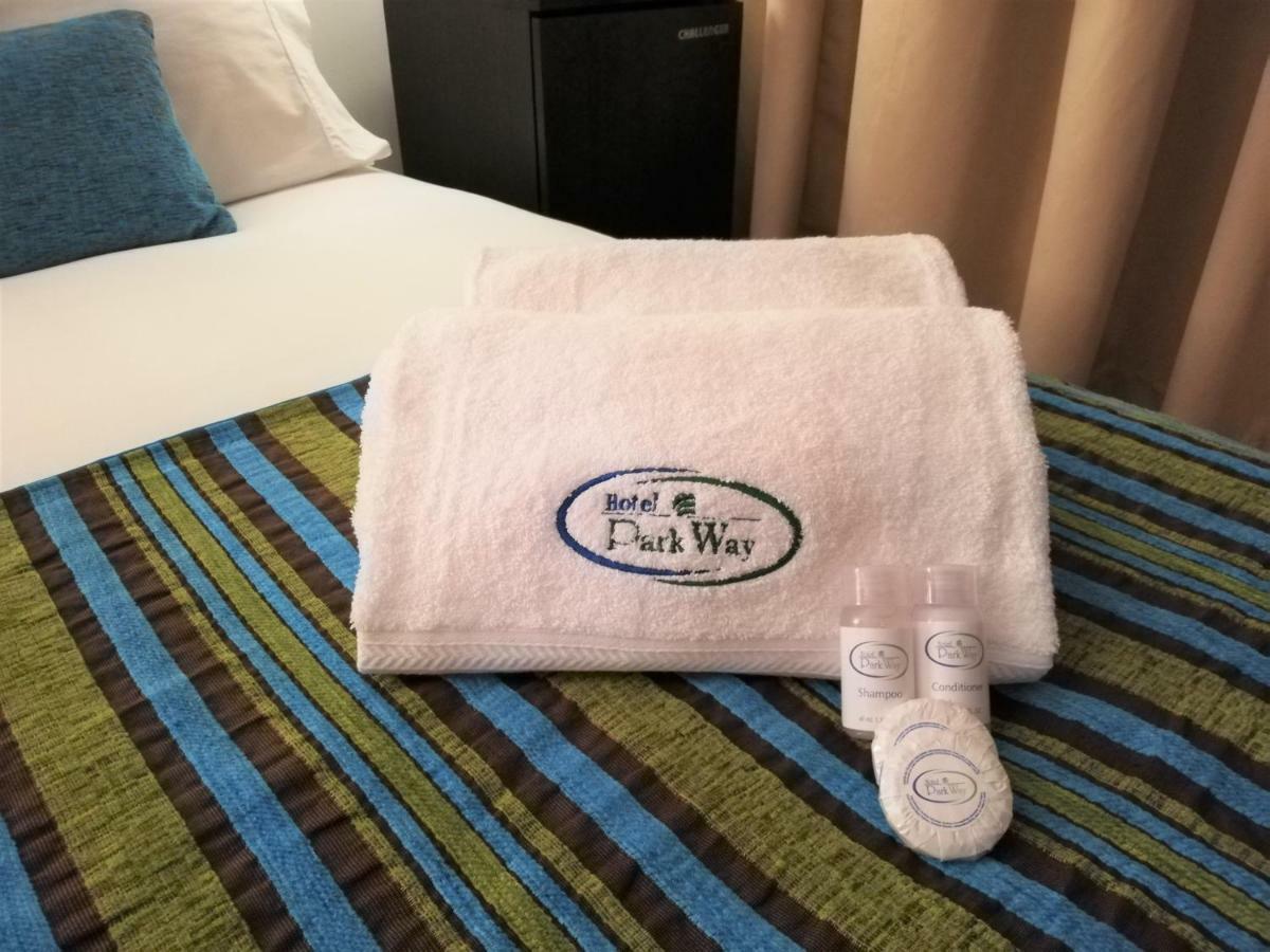 Hotel Parkway Bogotá Kültér fotó